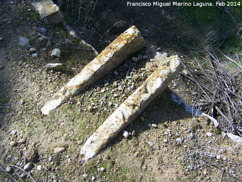 Estanque de Torrechantre - Estanque de Torrechantre. Canalizacin de piedra