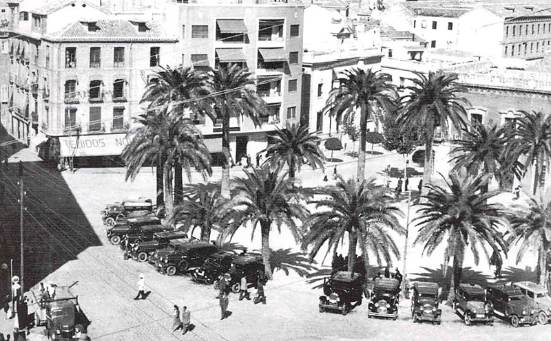 Plaza de la Constitucin - Plaza de la Constitucin. Foto antigua