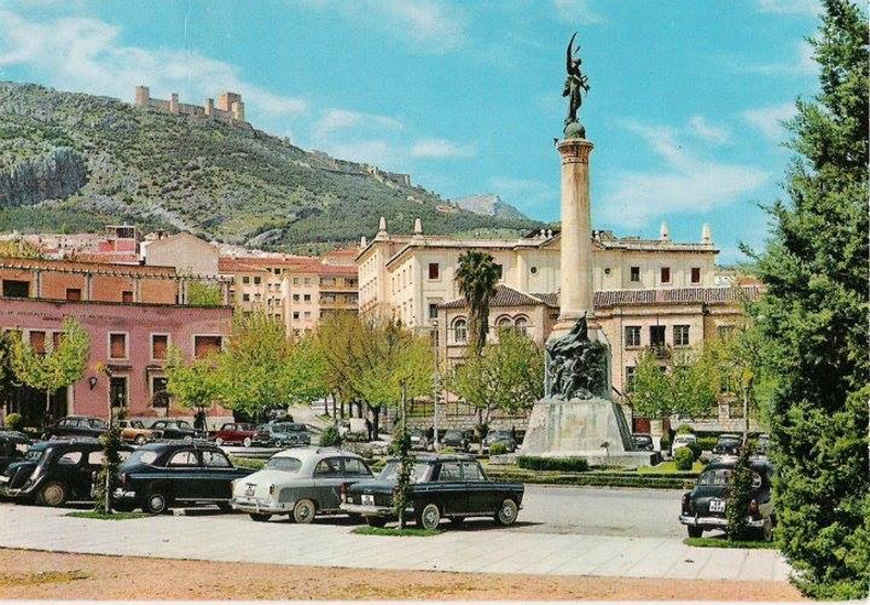 Plaza de las Batallas - Plaza de las Batallas. Foto antigua