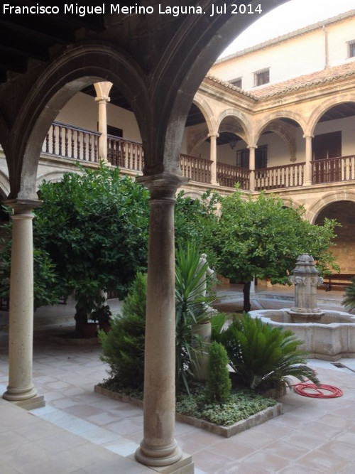 Real Monasterio de Santa Clara - Real Monasterio de Santa Clara. Claustro