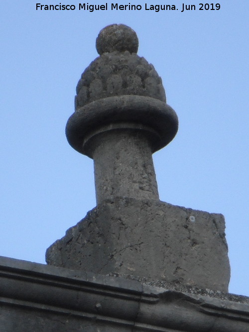 Iglesia de San Bartolom - Iglesia de San Bartolom. Pinculo