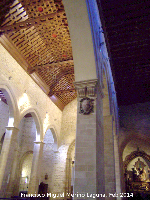 Colegiata de Santa Mara de los Reales Alczares. Interior - Colegiata de Santa Mara de los Reales Alczares. Interior. 