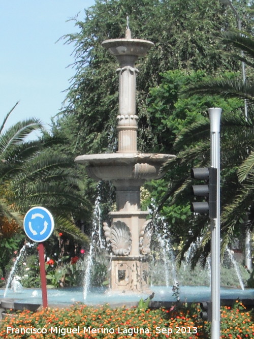 Fuente de la Glorieta de Blas Infante - Fuente de la Glorieta de Blas Infante. 