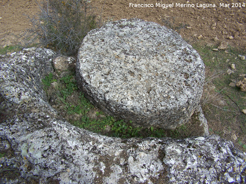 Cantera de piedras de molino del Batn - Cantera de piedras de molino del Batn. 