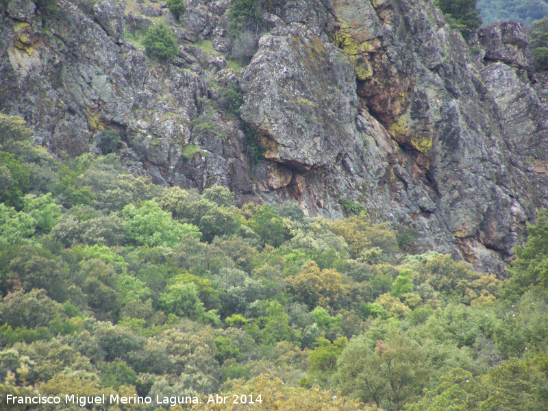 Sierra de Dormideros - Sierra de Dormideros. Paredes rocosas