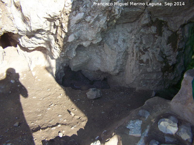 Oppidum Puente Tablas. Santuario - Oppidum Puente Tablas. Santuario. Cuevas