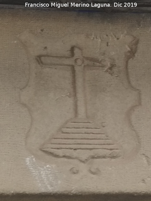 Casa de la Calle Trapero n 17 - Casa de la Calle Trapero n 17. Cruz