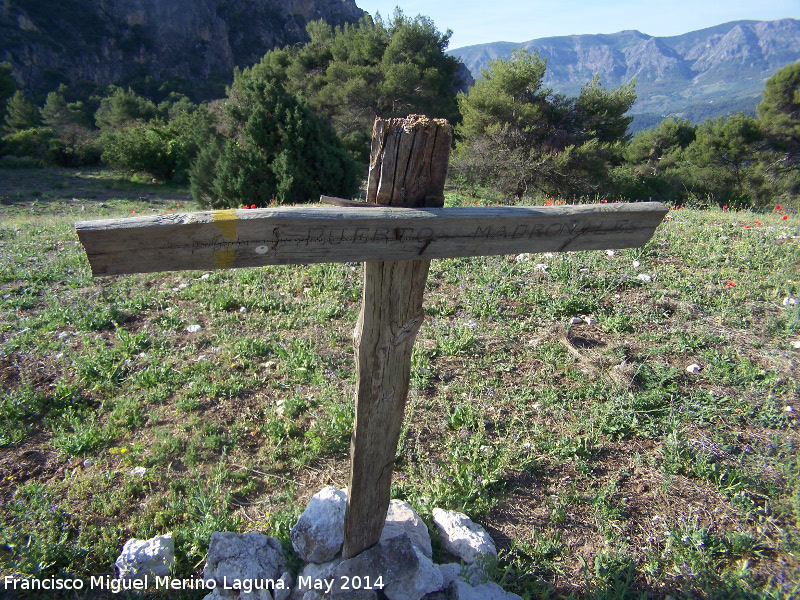 Cruz de los Madroales - Cruz de los Madroales. 