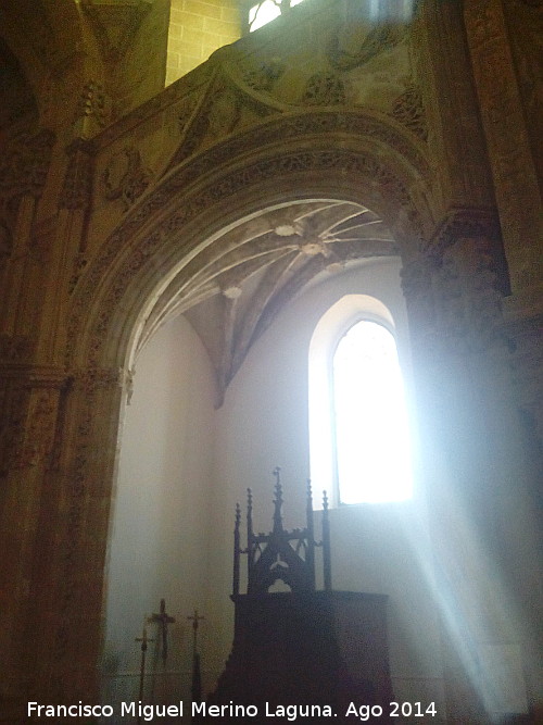 Iglesia de San Pablo. Capilla de San Cayetano - Iglesia de San Pablo. Capilla de San Cayetano. 