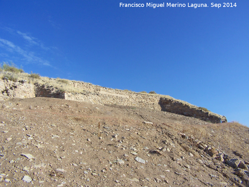 Oppidum Puente Tablas. Muralla - Oppidum Puente Tablas. Muralla. 