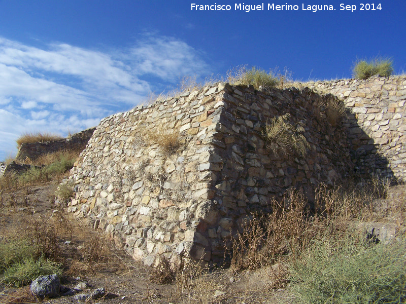 Oppidum Puente Tablas. Muralla - Oppidum Puente Tablas. Muralla. Torren