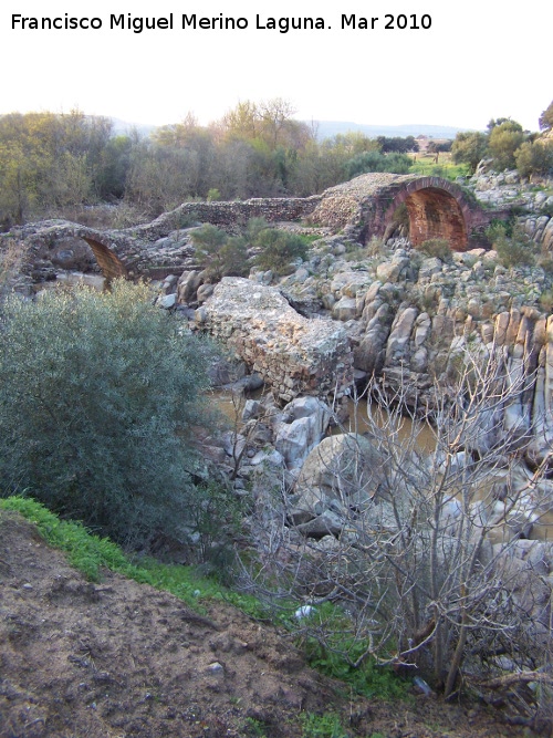 Puente romano de Vadollano - Puente romano de Vadollano. 