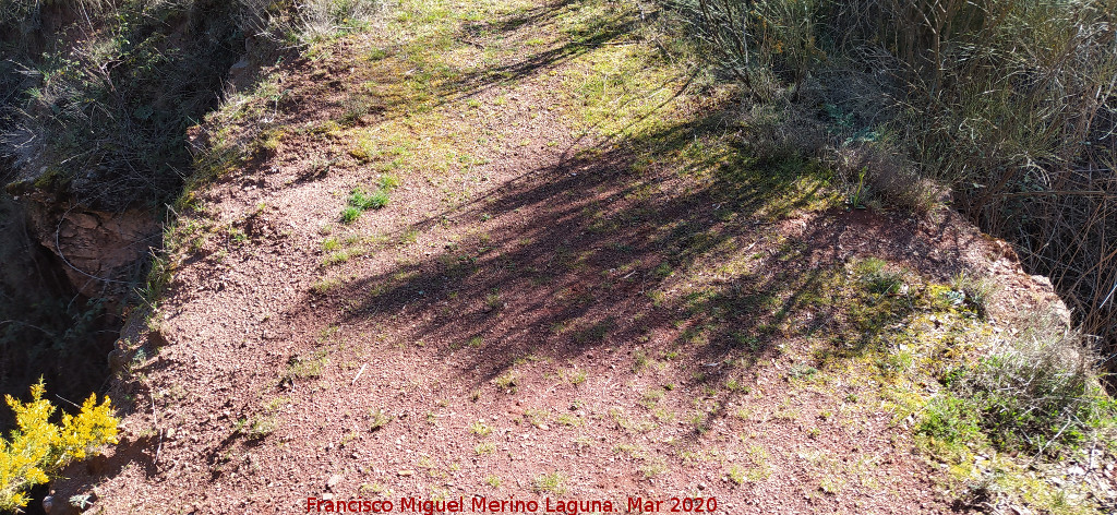 Puente del Barranco del Muerto - Puente del Barranco del Muerto. Calzada