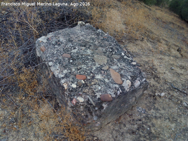 Nido de ametralladoras del Cerro Morrn - Nido de ametralladoras del Cerro Morrn. Bloque de hormign