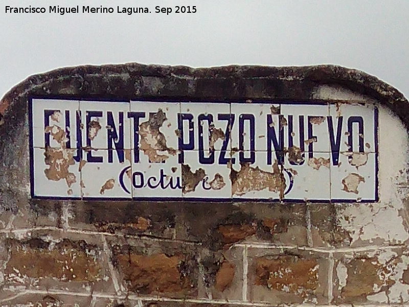 Fuente de Pozo Nuevo - Fuente de Pozo Nuevo. Azulejos