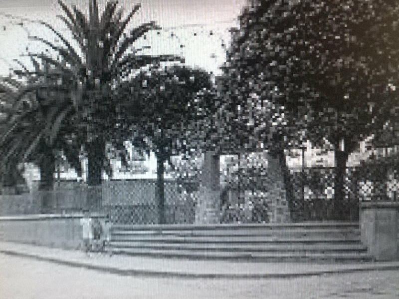 Plaza de la Constitucin - Plaza de la Constitucin. Foto antigua