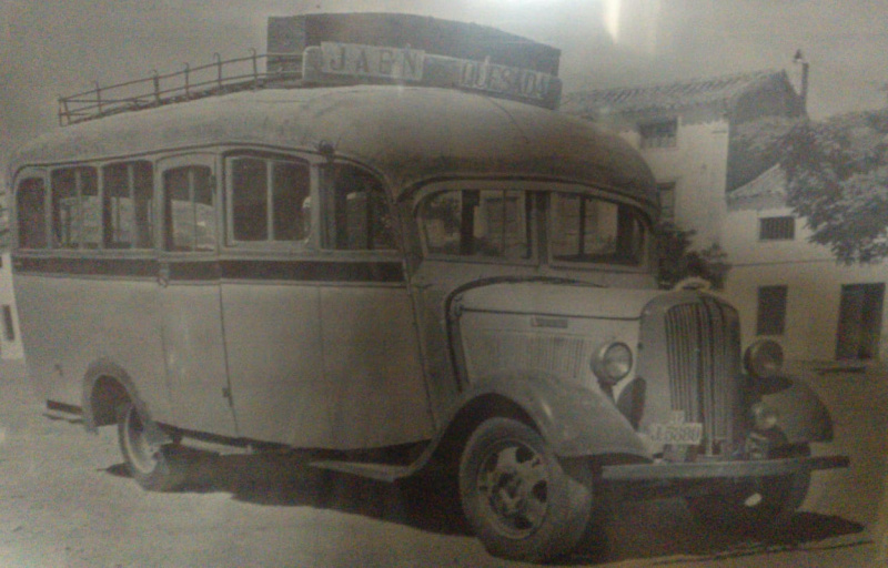 Historia de Quesada - Historia de Quesada. Autobus Jan Quesada. Foto antigua