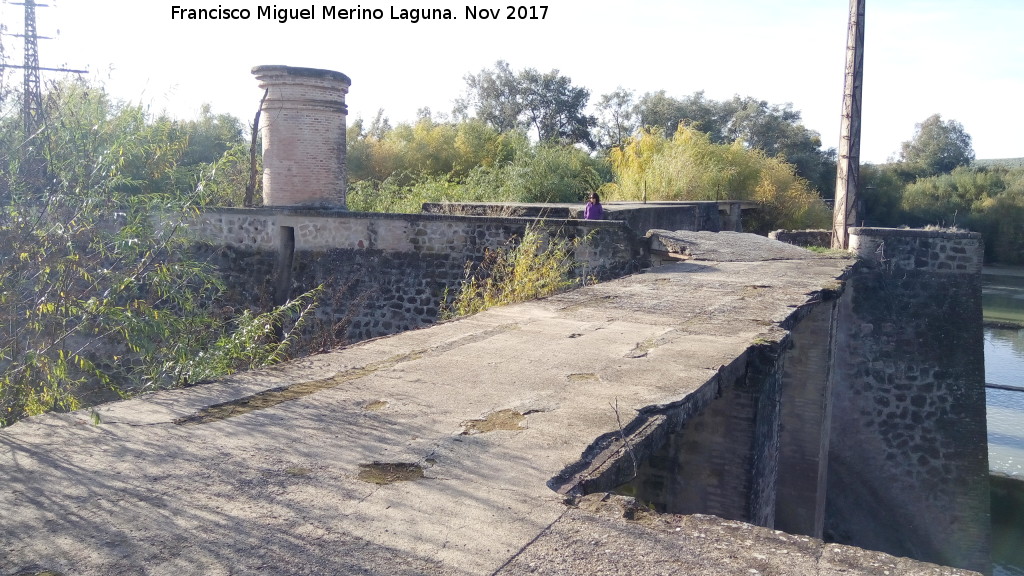 Presa de Casas Nuevas - Presa de Casas Nuevas. 