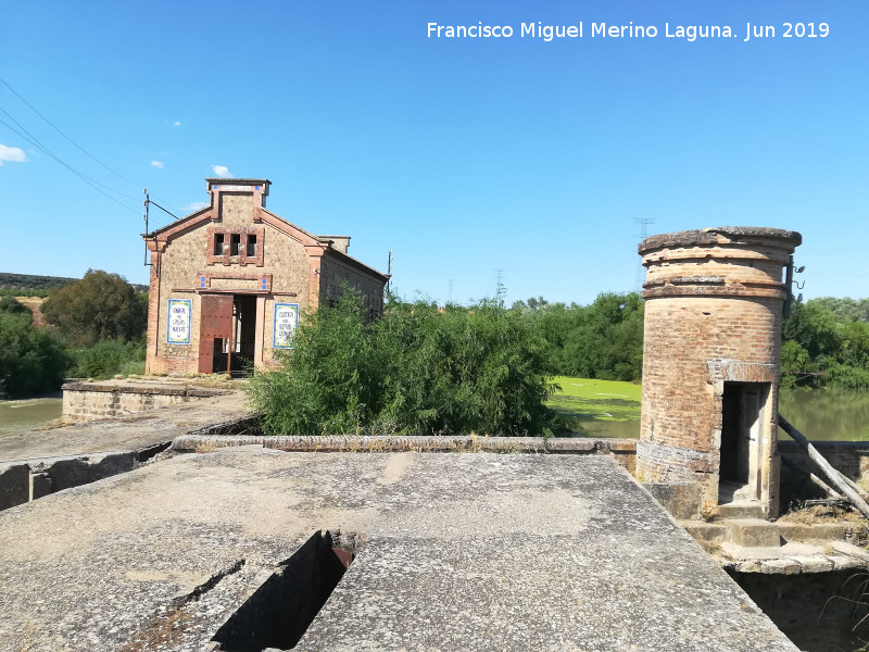 Presa de Casas Nuevas - Presa de Casas Nuevas. 