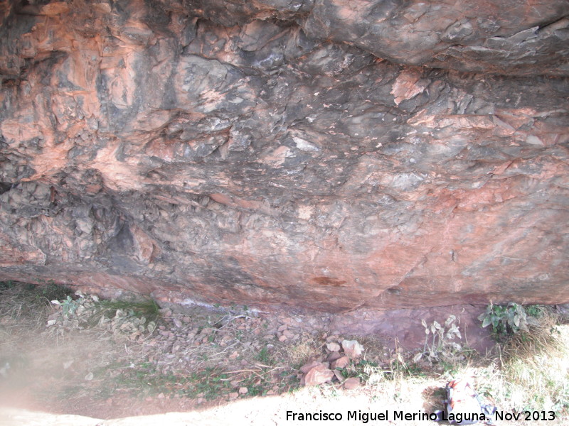 Cueva de los Muecos - Cueva de los Muecos. 