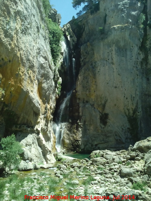 Cascada del Salto de los rganos - Cascada del Salto de los rganos. 