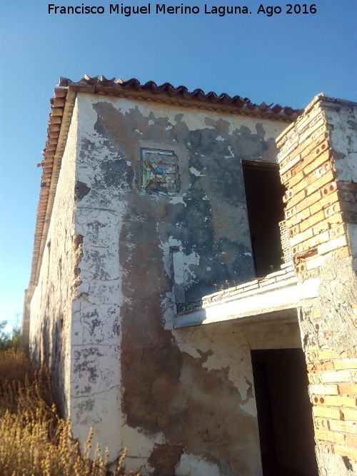 Cortijo del Cerrillo de la Divina - Cortijo del Cerrillo de la Divina. Situacin de la hornacina