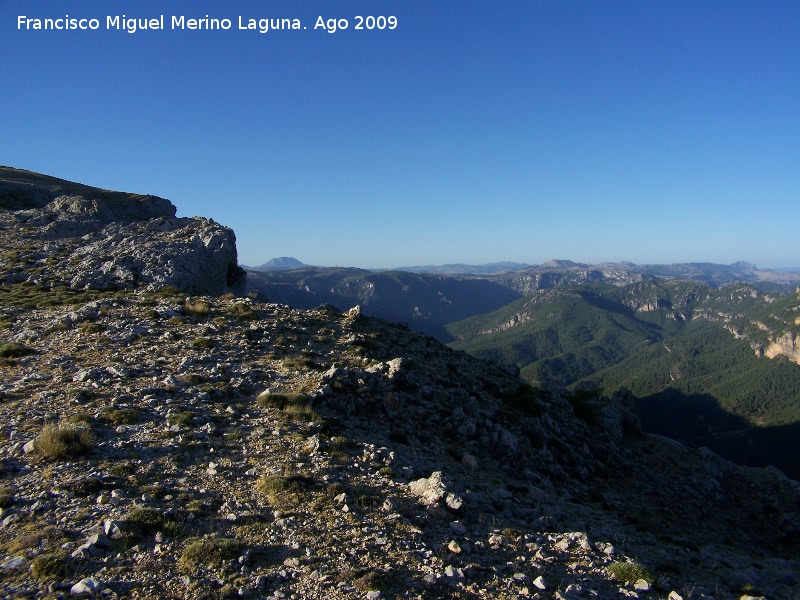 Loma del Calar del Cobo - Loma del Calar del Cobo. Vistas desde el calar