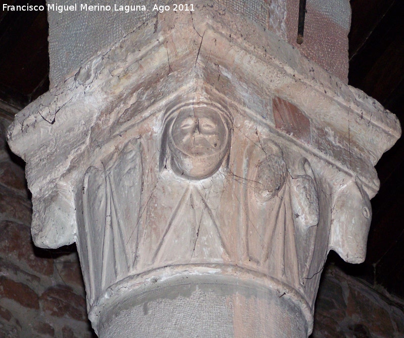 Iglesia de Santa Mara del Collado - Iglesia de Santa Mara del Collado. Capitel