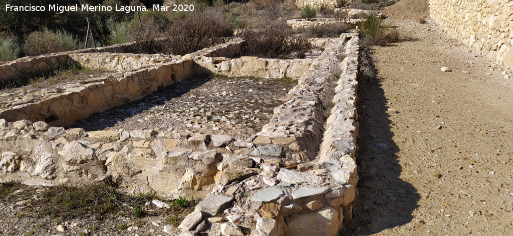 Salinas de Montej�car - Salinas de Montej�car. Acequia