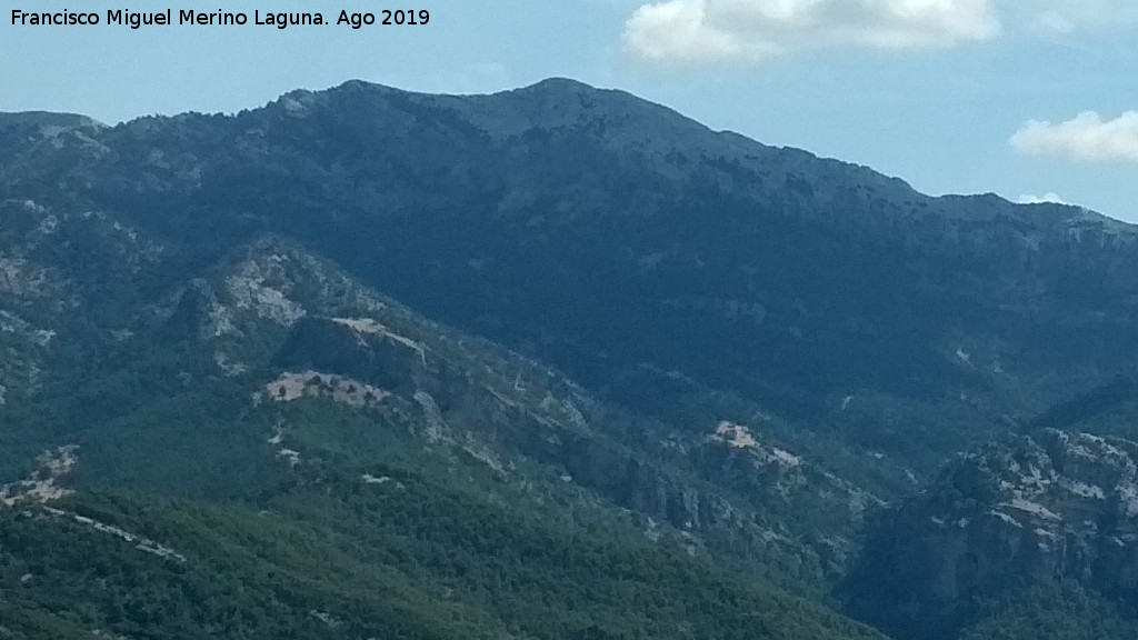 Pen del Guante - Pen del Guante. Desde la Cueva del Clarillo