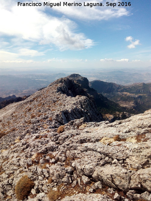 Pen del Guante - Pen del Guante. Vistas hacia el Rayal