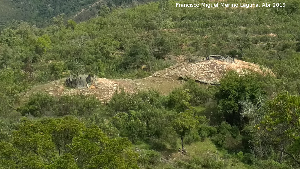 Dolmen del Pozuelo III - Dolmen del Pozuelo III. Dolmen 3 y 4