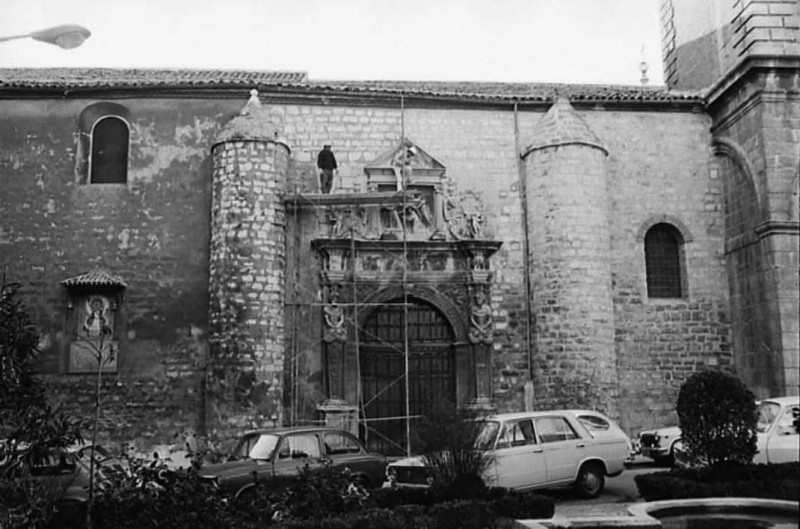 Bas�lica de San Ildefonso. Portada Renacentista - Bas�lica de San Ildefonso. Portada Renacentista. Foto antigua