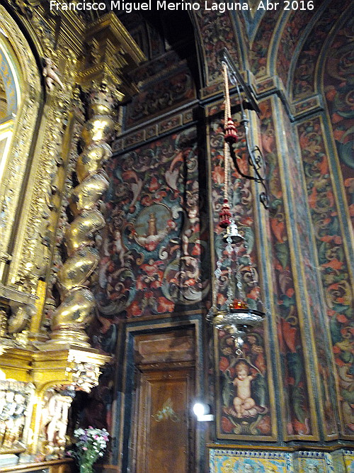Baslica de San Ildefonso. Capilla de la Virgen de la Capilla - Baslica de San Ildefonso. Capilla de la Virgen de la Capilla. Frescos con el nio de las flores
