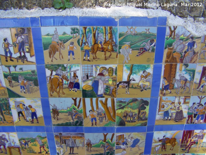 Paseo de los Adoquines - Paseo de los Adoquines. Azulejos del Quijote