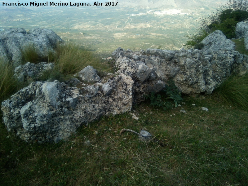 Castillo de Majada Hinojosa - Castillo de Majada Hinojosa. Muralla