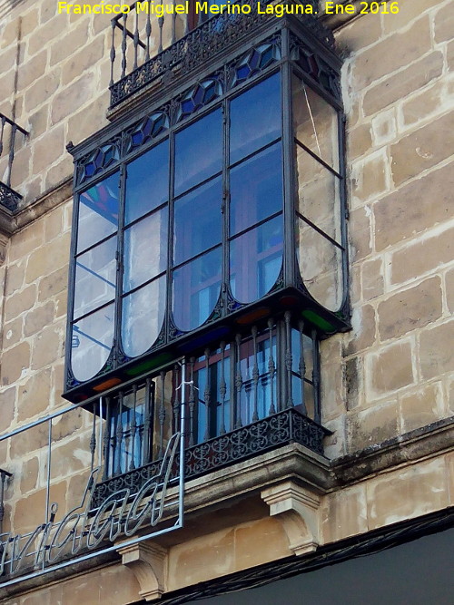 Casa de la Plaza de la Villa n 2 - Casa de la Plaza de la Villa n 2. Balcn cerrado