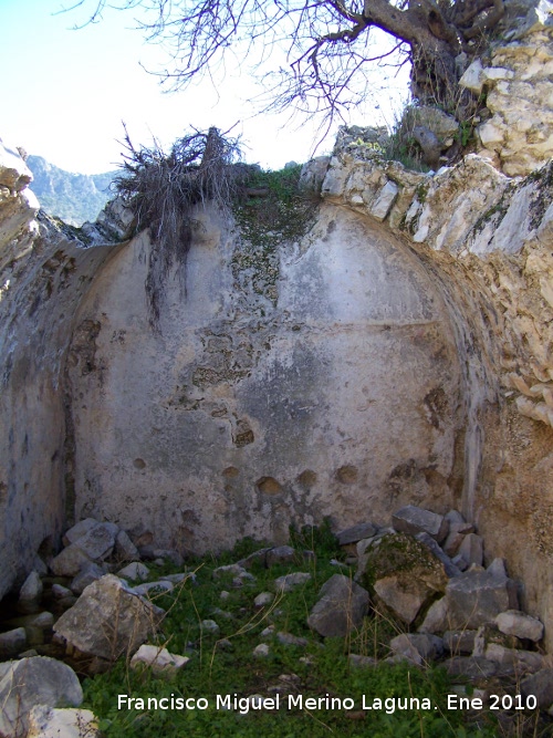 Castillo de Otiar. Aljibe - Castillo de Otiar. Aljibe. 