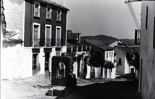 Calle Pozo de la Pila - Calle Pozo de la Pila. Foto antigua. Foto de Jacinto Mercado