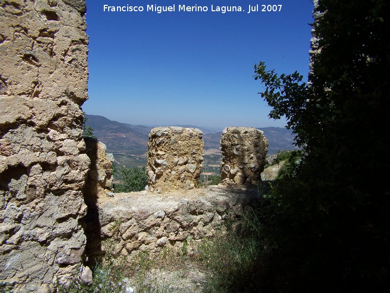 Torren de la Escuela - Torren de la Escuela. Adarve de la muralla hacia la Puerta Catena