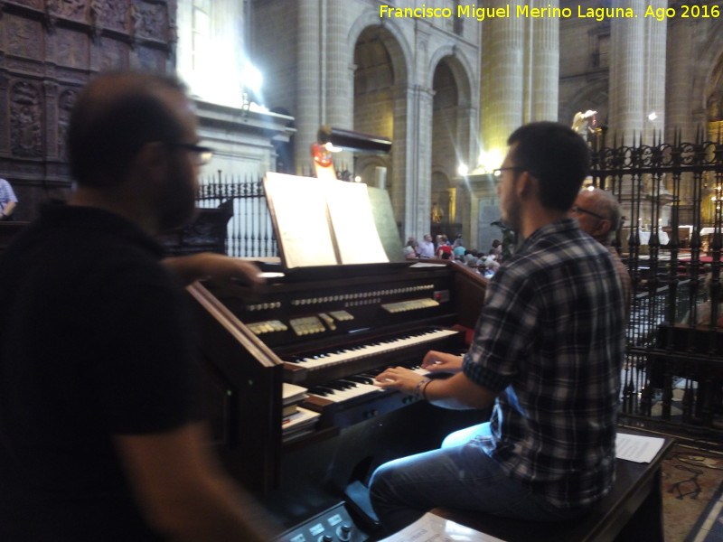 Catedral de Jan. rgano - Catedral de Jan. rgano. Teclado bajo