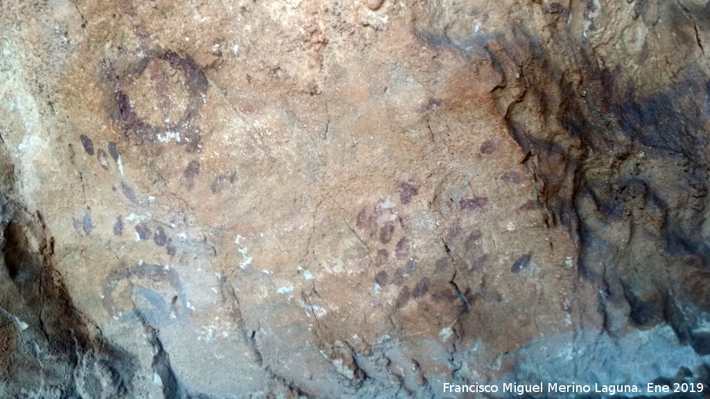 Pinturas rupestres de la Cueva de la Higuera - Pinturas rupestres de la Cueva de la Higuera. 