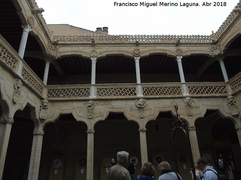 Casa de las Conchas - Casa de las Conchas. Patio