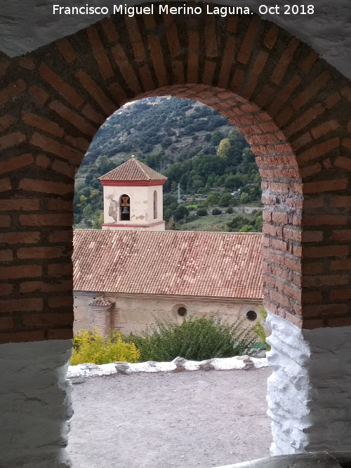 Iglesia de la Santa Cruz - Iglesia de la Santa Cruz. Desde el Lavadero del Cerrillo