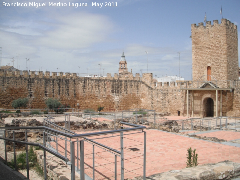 Castillo del Trovador Macias - Castillo del Trovador Macias. Patio de Armas