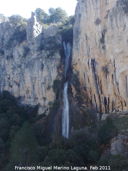 Cascada de Linarejos - Cascada de Linarejos. 