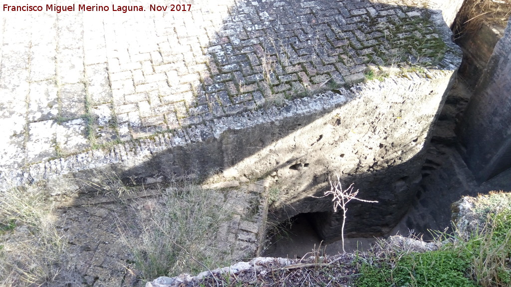 Molinos de Casas Nuevas - Molinos de Casas Nuevas. Entrada al primer molino