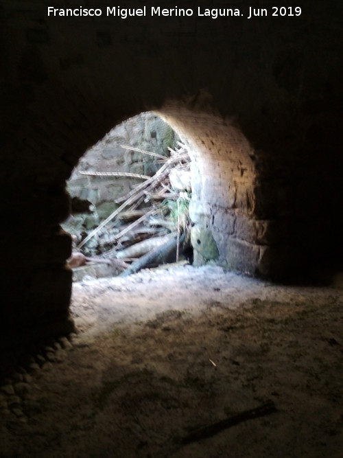 Molinos de Casas Nuevas - Molinos de Casas Nuevas. Puerta del Molino Sur hacia el Molino Norte