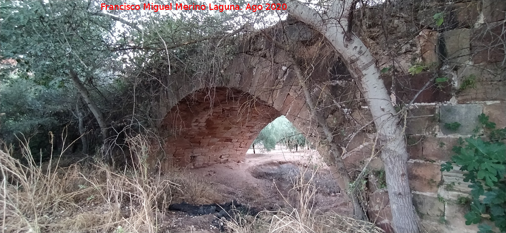 Puente Mocho - Puente Mocho. Uno de los ojos de Ibros