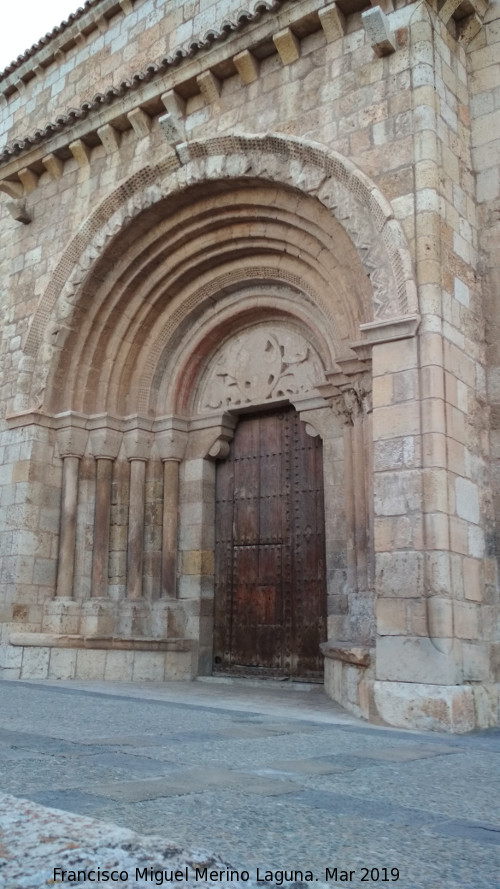 Iglesia de San Miguel Arcngel - Iglesia de San Miguel Arcngel. Portada